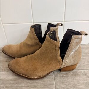 Stylish Tan Ankle Boots for Women